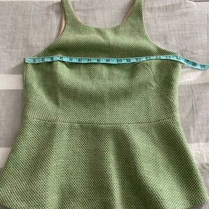Banana Republic Like New Peblum Top Size 2
